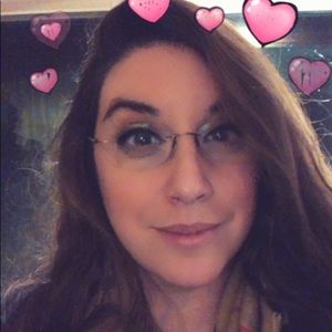 Meet your Posher, Kelley